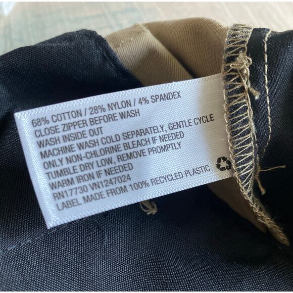 Goodfellow & Co Tech Shorts Men 40 Tan Wrinkle Resistant Stretch Waist Band NWT - Picture 12 of 12